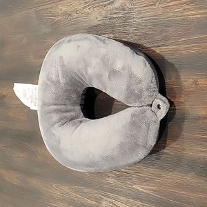 Brookstone Travel Neck Pillow